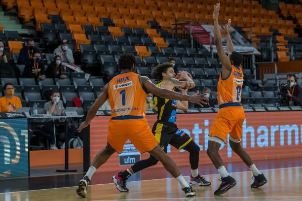 是一台精确 是一台精确